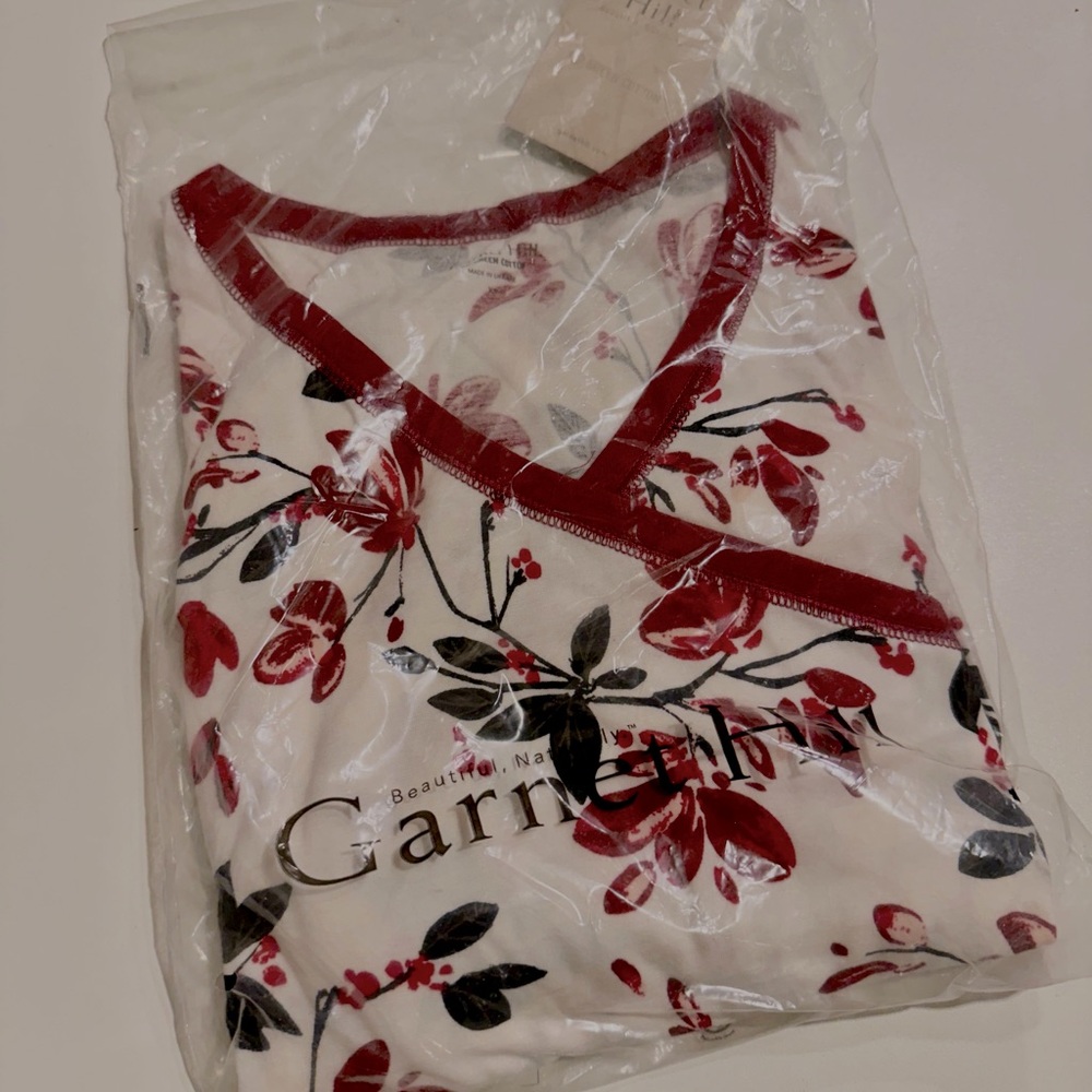 Garnet Hill Pajamas NWT size xs